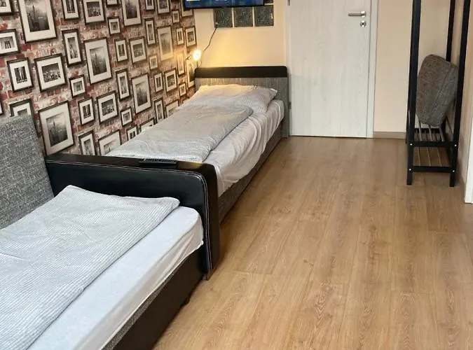 Center Piac Aparman דירה